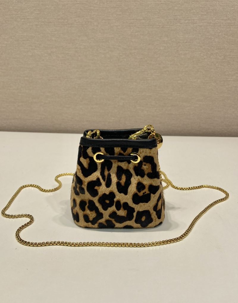 Pra*a bucket bags
